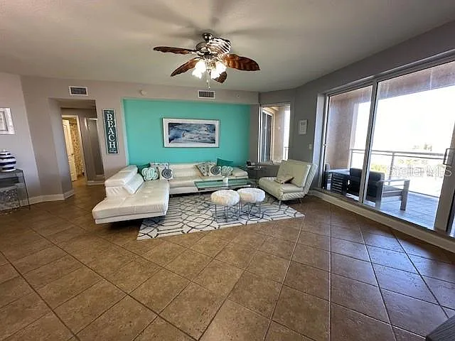 521 Mandalay Ave #704 — Photo 25