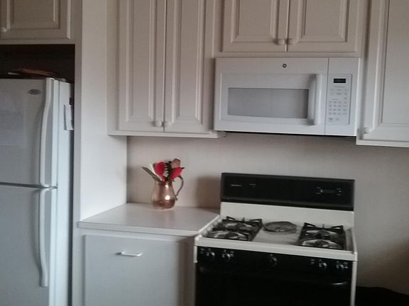 4th image of 1199 Black River Village Rd House 2