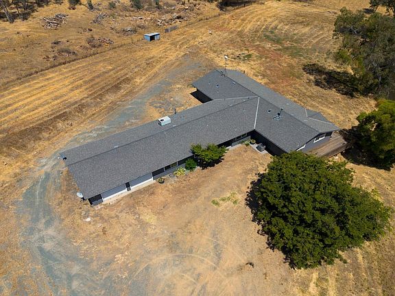 2nd image of 13906 Clay East Rd