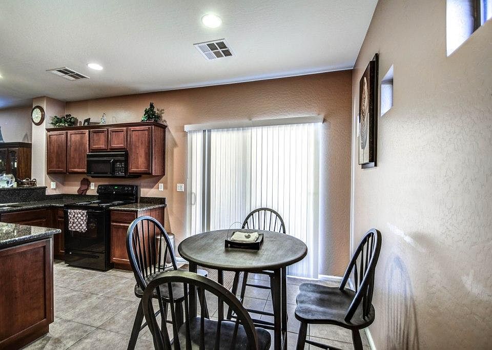 1st image of 4229 E Linda Ln