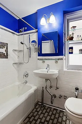 Sold by Corcoran | media 18