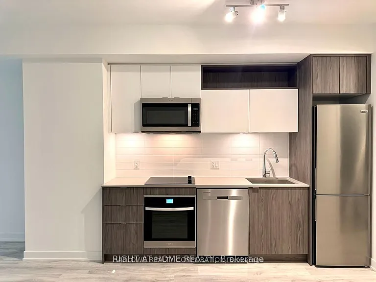 100 Dalhousie St #409 — Photo 6