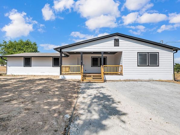 3267 Dairy Rd