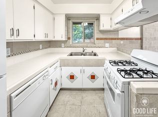 17022 Kenyon Dr #C, Tustin, CA 92780