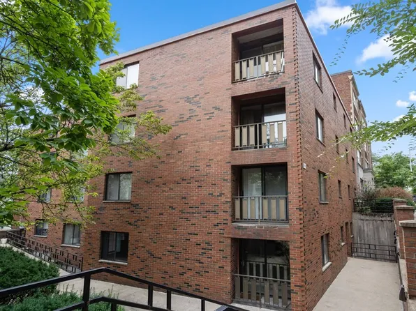 54 Concord Ave APT 102, Cambridge, MA 02138