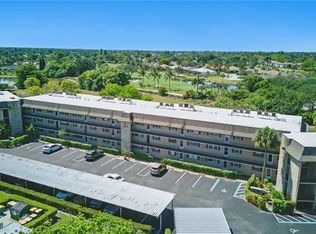 5435 Rattlesnake Hammock Rd APT 202, Naples, FL 34113