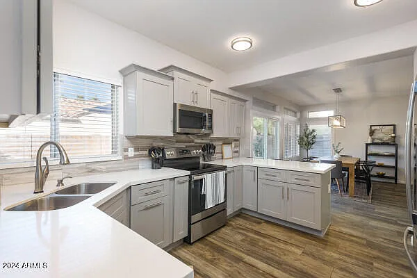 1568 E San Remo Ave — Photo 6