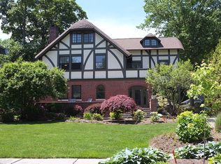 10 Clinton Ave, Montclair, NJ 07042
