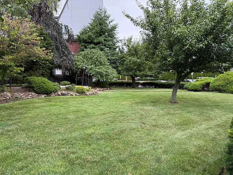 234 Columbia Ave #11 — Photo 18