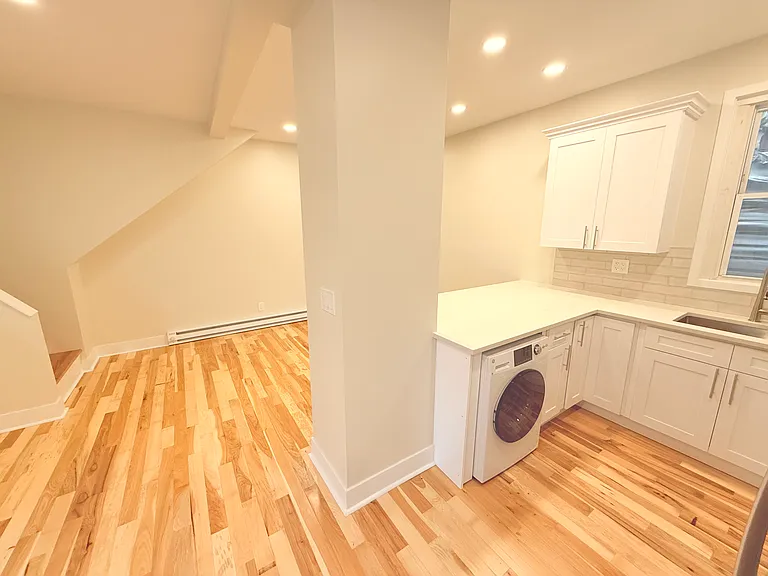 78 Wessington Ave #2 — Photo 5
