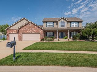 1447 Bridgehampton Rd, Troy, IL 62294