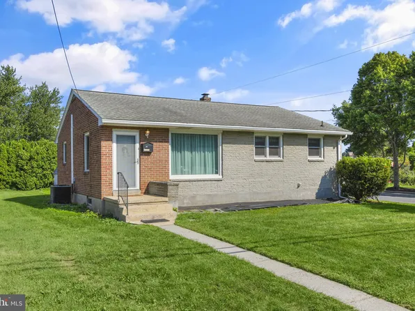201 W Elm St, Palmyra, PA 17078