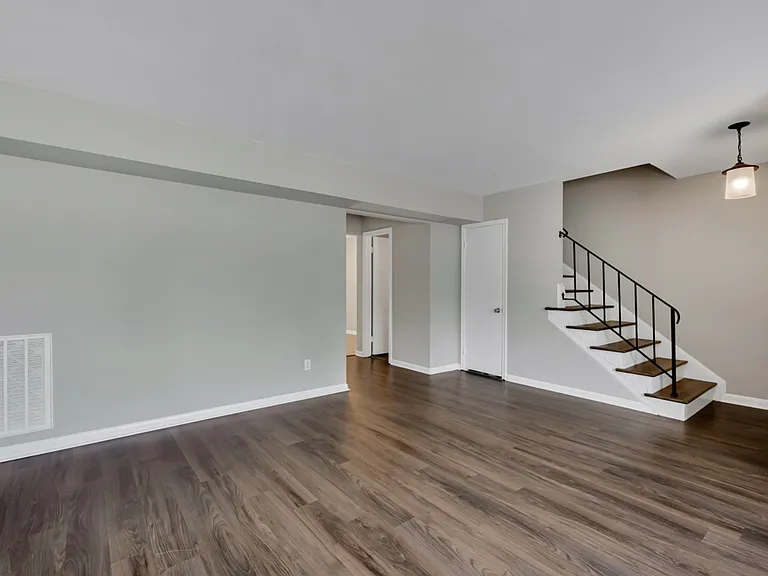 413 Longleaf Rd — Photo 4