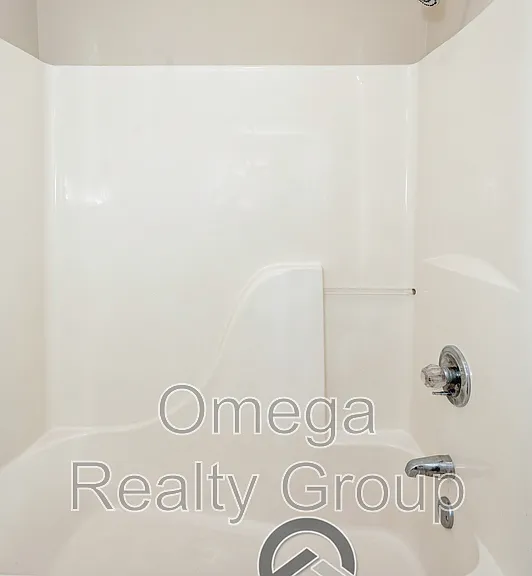 7504 Carrolwood Way — Photo 32