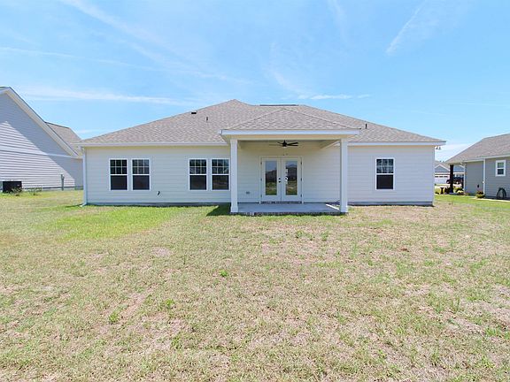 2nd image of 72 Sierra Ln