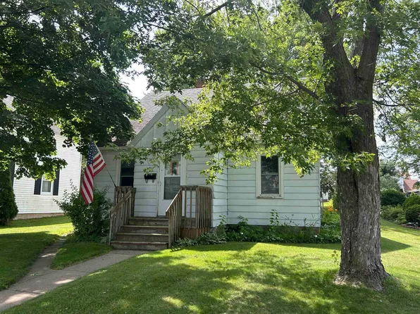 317 Cady Ave, Tomah, WI 54660