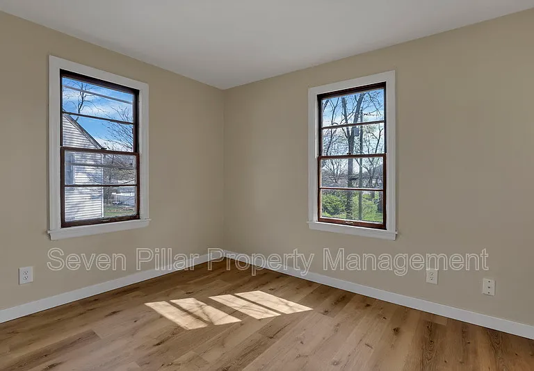 406 Beechtree Rd — Photo 13