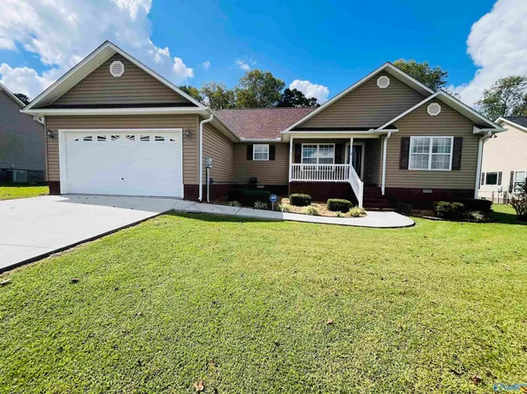 121 Gaines Loop W #W, Boaz, AL 35956