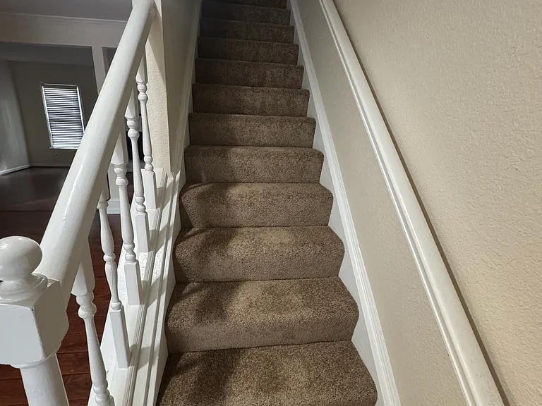 534 Biltmore Dr — Photo 12