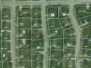 1109 Whipporwill Dr, Seymour, IN 47274