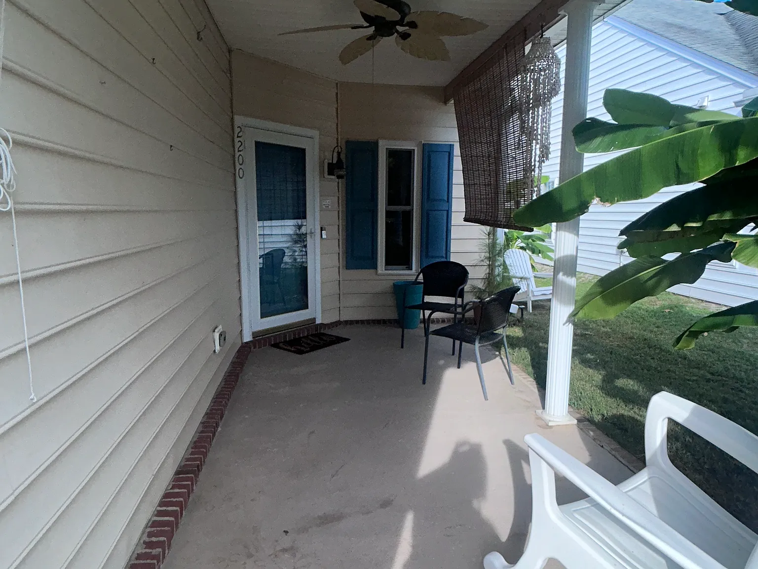 3 bed, 1200 sqft, $2,500 — Photo 1
