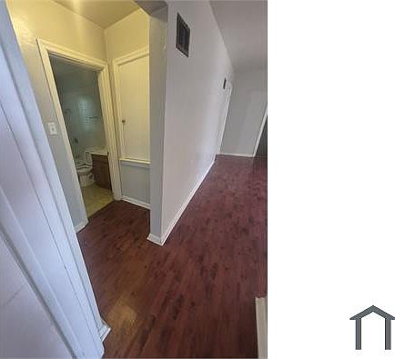 4th image of 433 Plaza Ave