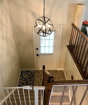 3rd image of 208 Annapolis Dr