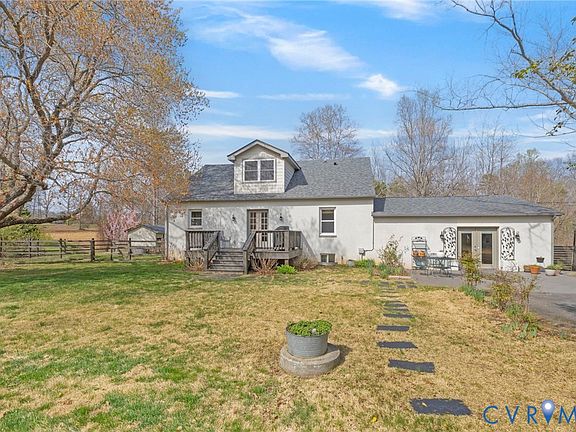 3rd image of 4039 Richmond Rd