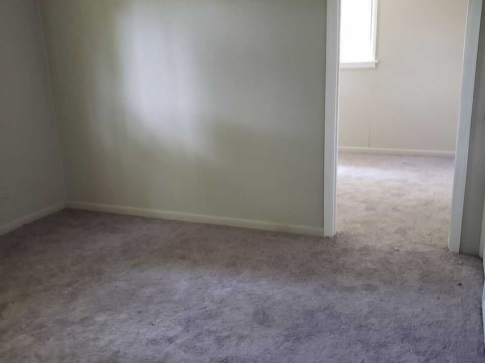 1st image of 2808 Carroll Ave
