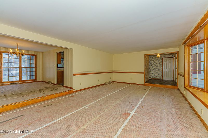 5th image of 7 Sandalwood Lane
