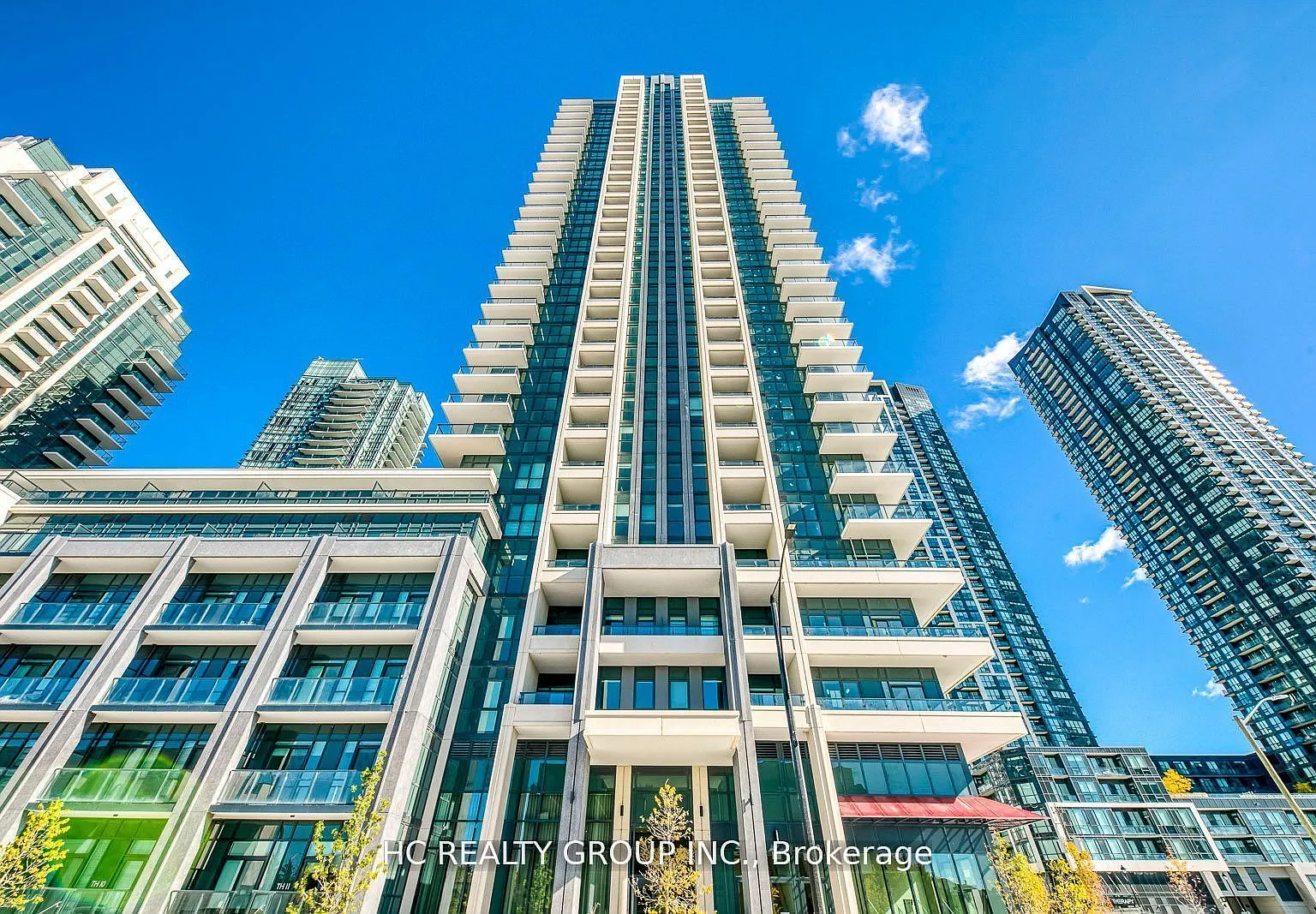 2 bed, $2,350 — Photo 2