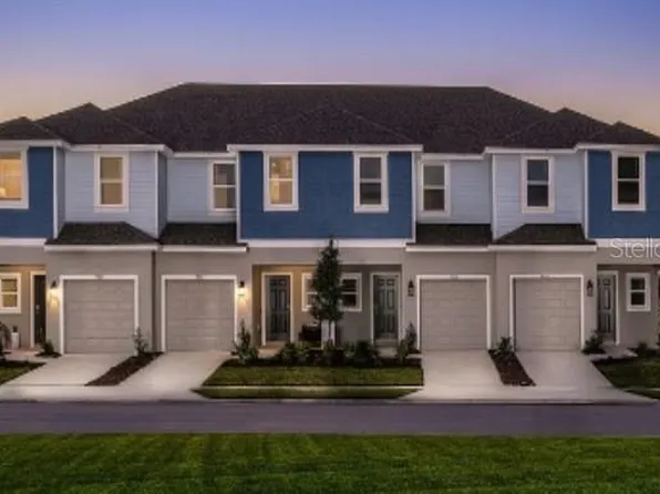 527 Moonstone Ct, Groveland, FL 34736