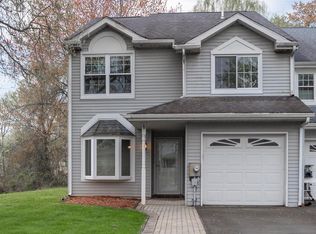 111 Sarahs Ln, Horsham, PA 19044