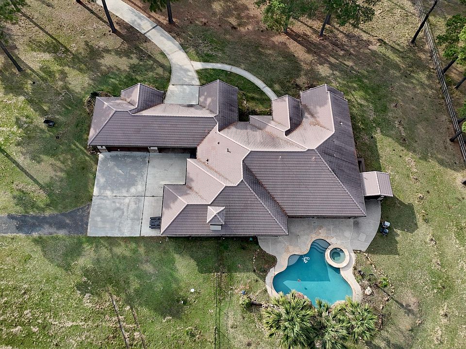 1st image of 26325 Bauer Hockley Rd