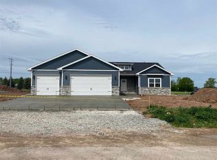 N9385 Rosella Dr, Appleton, WI 54915