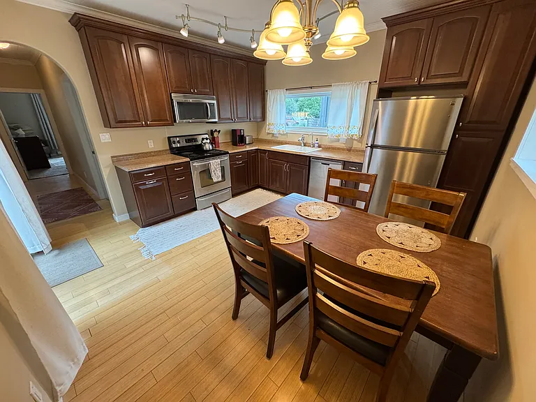 436 W Sackett Ave — Photo 12