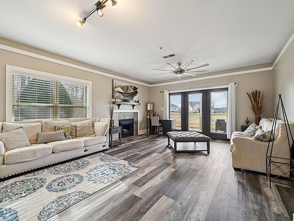 4th image of 475 River Forest Ln Ste 4150