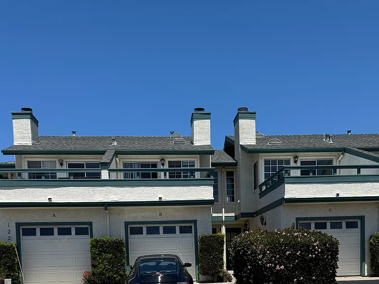 1220 Pacific Blvd #B — Photo 1