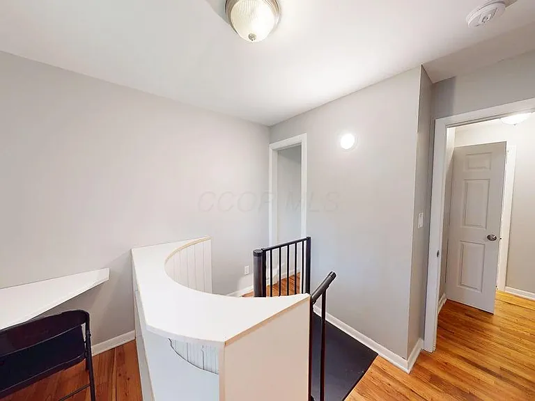 32 Marion St — Photo 24