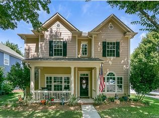 9423 Rosalyn Glen Rd, Cornelius, NC 28031