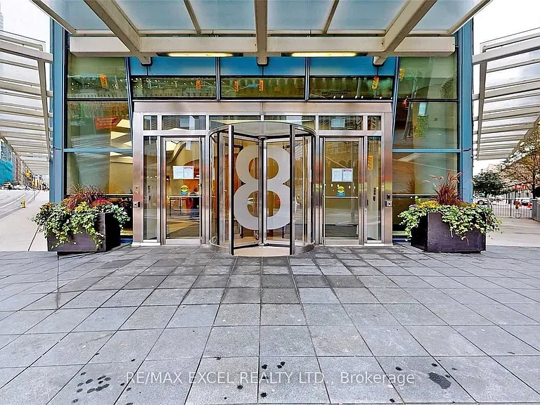 8 The Esplanade #1812 — Photo 18