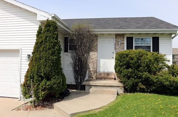 1st image of 3465 N Gillett St