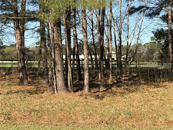 5th image of 9 Plantation House Dr