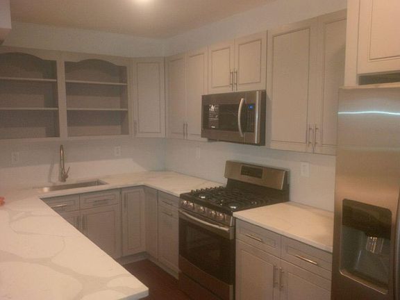 Kitchen with appliances