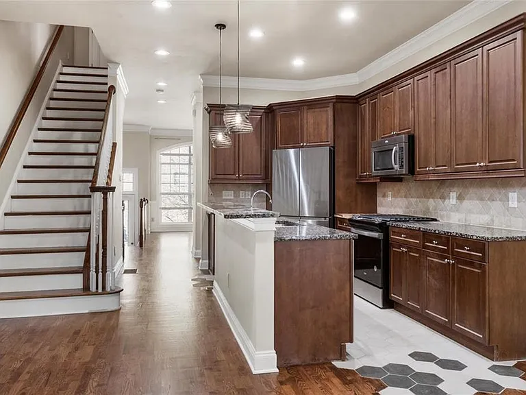 2663 Rivers Edge Dr NE — Photo 9