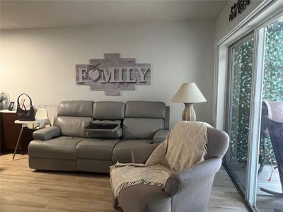 15711 SW 137th Ave APT 101, Miami, FL, 33177