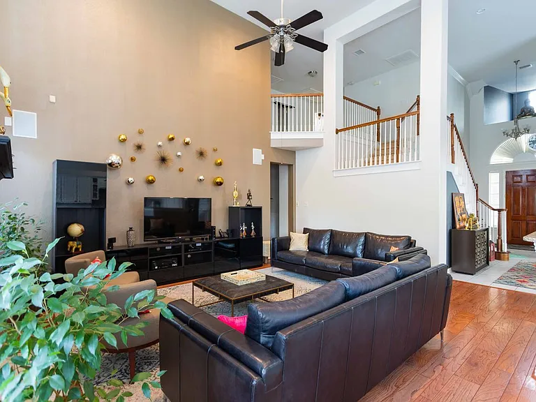 4420 Orchard Gate Dr — Photo 17