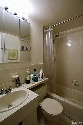 Rented by Oxford Property Group | media 12