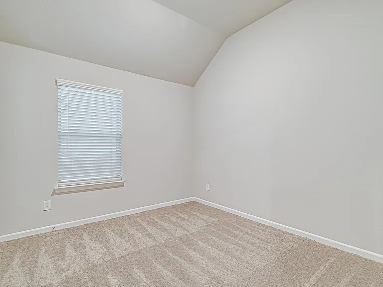 2419 Rocky Mountain Dr — Photo 30