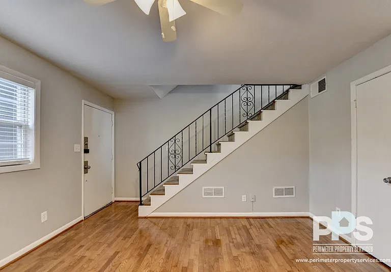 81 E Wesley Rd NE #2 — Photo 13
